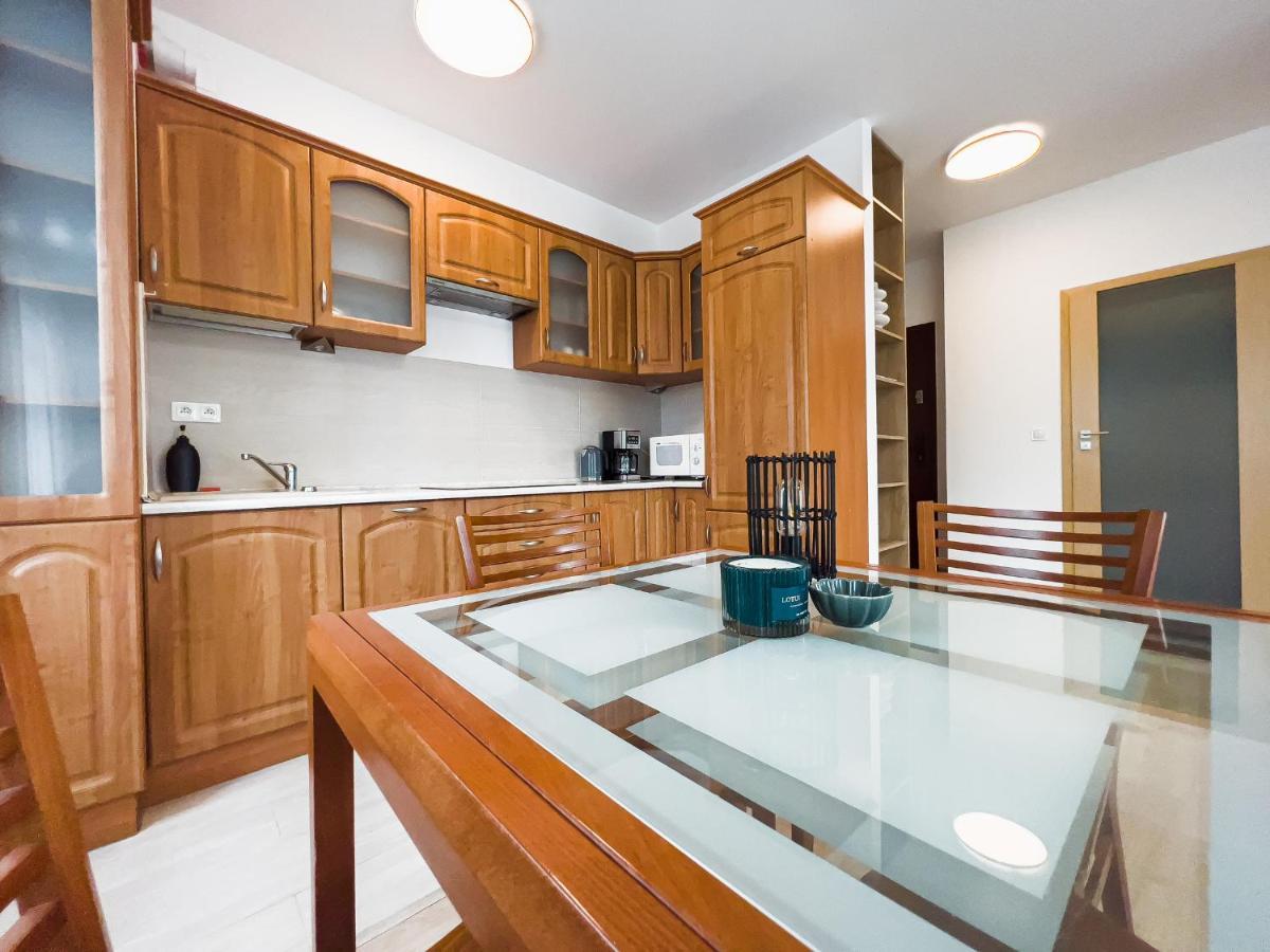 Apartment Aon Zodiak 10 Min Od Plazy, Parking *